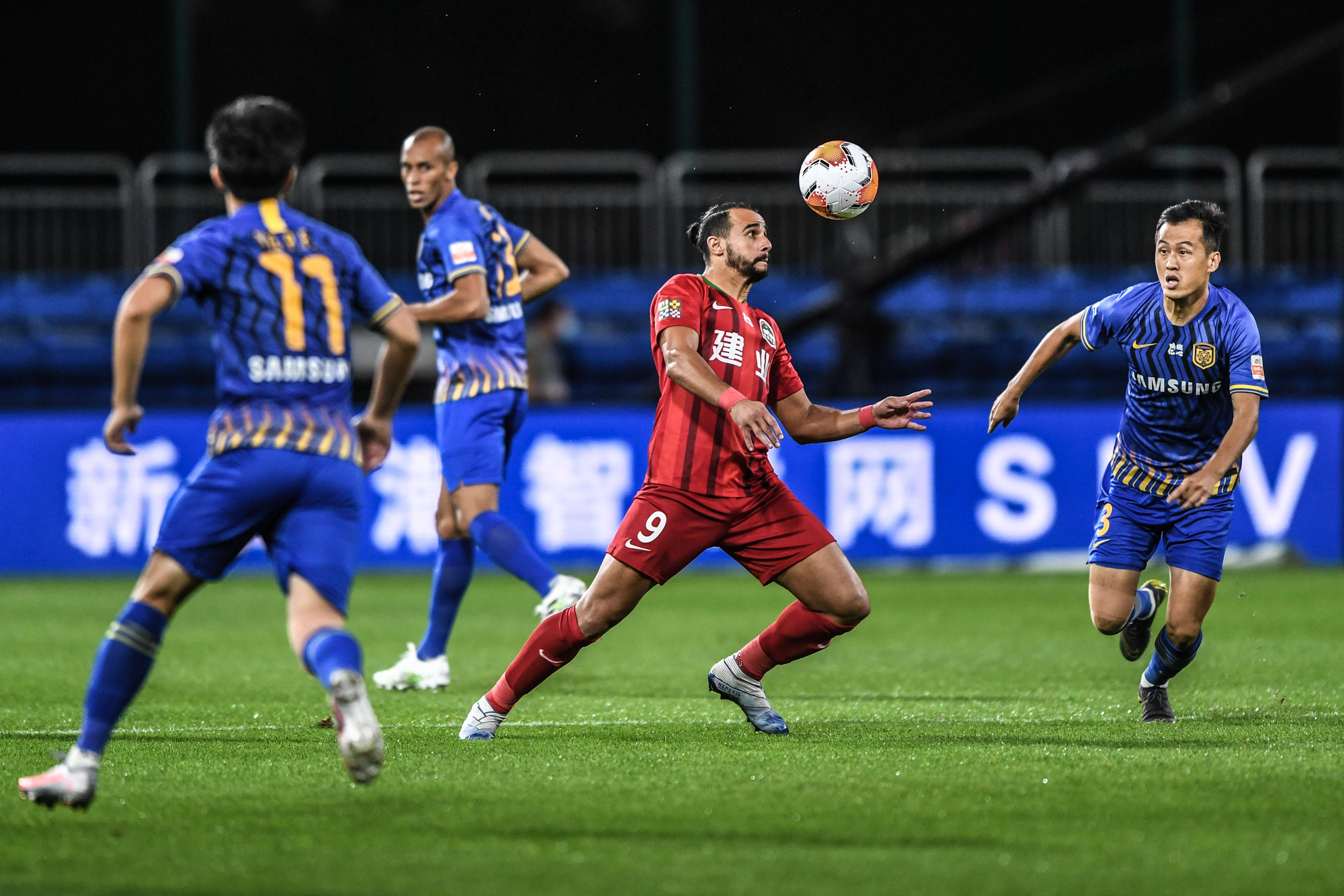 间下的摆脱 间下的摆脱