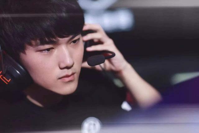 内角直球 内角直球